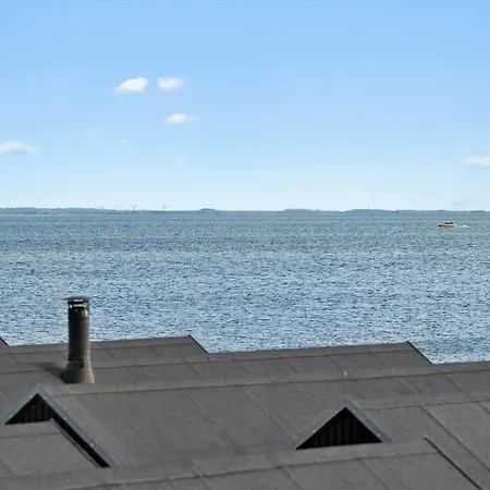 7716-hvide-sande-slusen-16 بيت للعطل